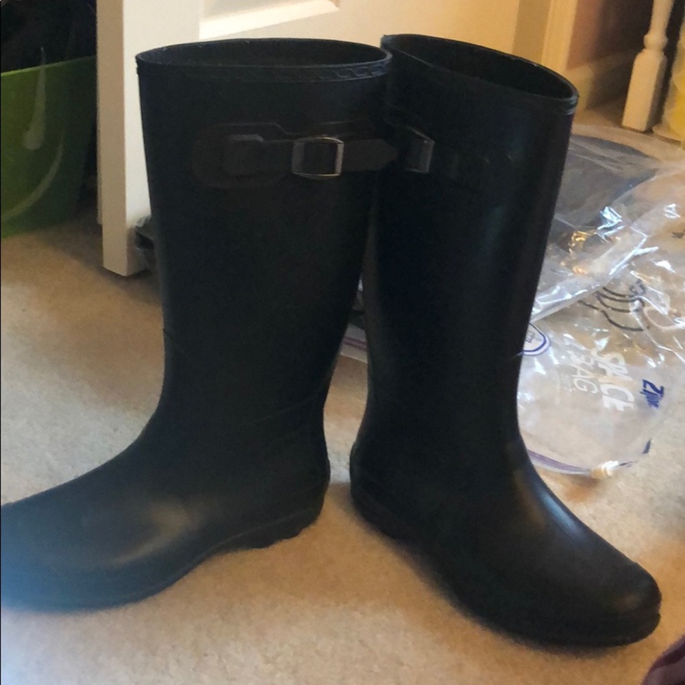 Black Kamik Olivia Rain Boots